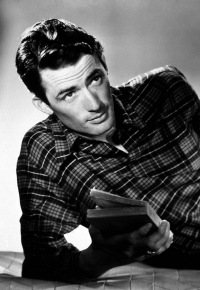 Gregory-Peck-classic-movies-6556412-1514-2200